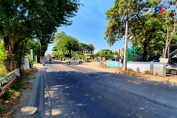 BB044-002